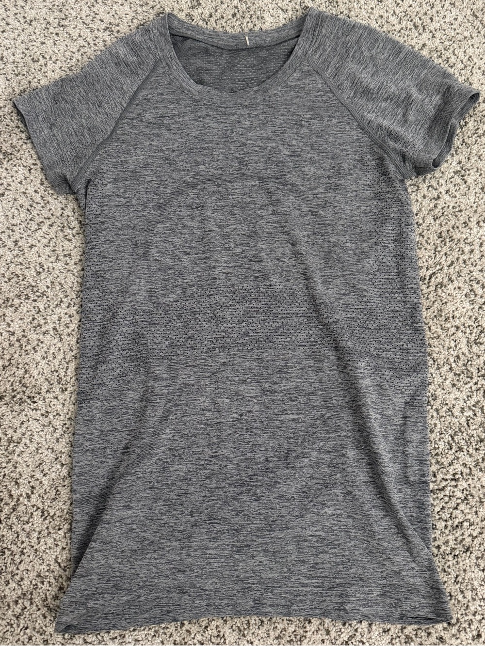 Lululemon Grey Swiftly Tech Full Length Short Sleeve in size 6